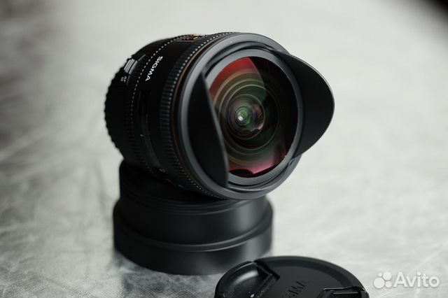 Объектив Sigma AF 10mm f/2.8