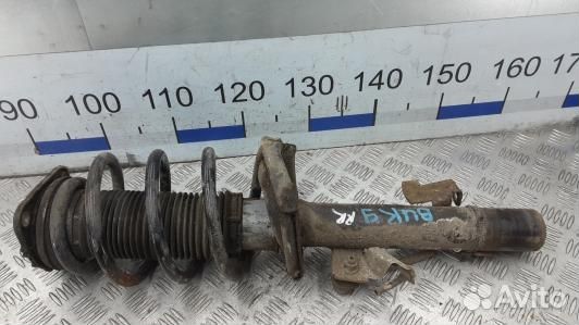 Стойка передняя правая ford kuga 1 (BUK09N501)