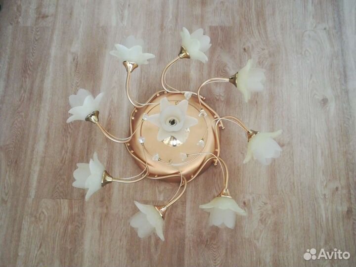 Люстра потолочная