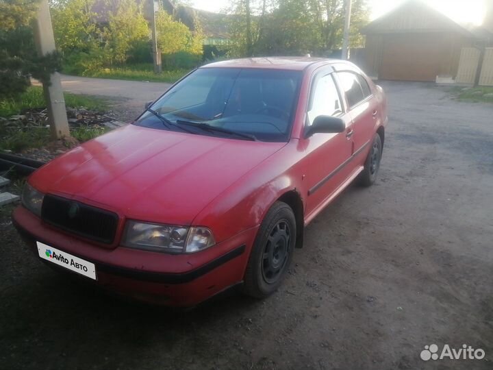 Skoda Octavia 1.6 МТ, 1997, 280 000 км