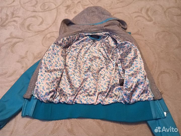 Куртка демисезонная женская 44 46 светлая