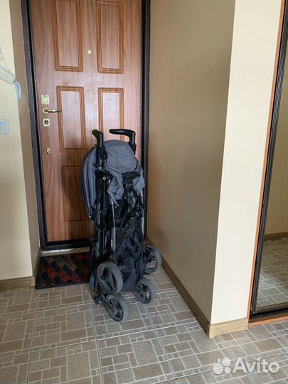 Коляска прогулочная Peg-Perego Si