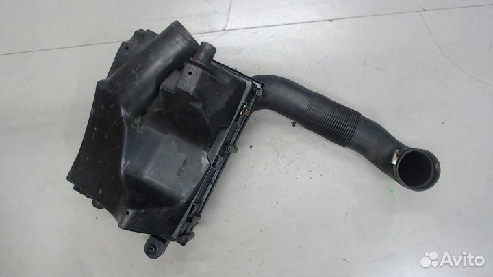 Корпус воздушного фильтра Opel Signum, 2003