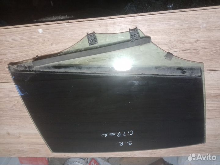 Стекло задней правой двери Citroen C4 2 Седан