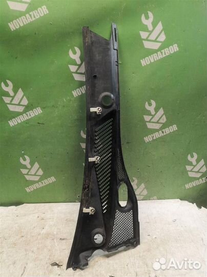 Решетка стеклоочистителя Рено Клио 2 Симбол