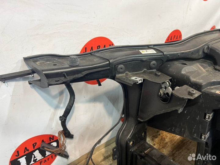 Панель радиаторов Bmw 3 E90