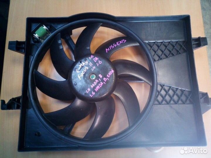 Диффузор вентилятор Ford Focus 2