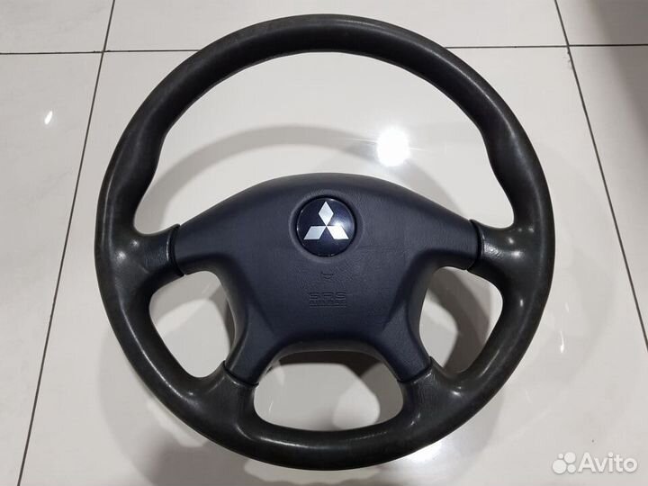 Mitsubishi Outlander руль С подушкой безопасности