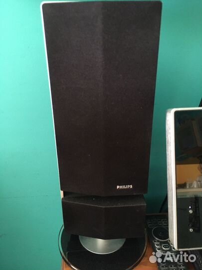 Музыкальный центр philips