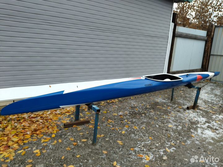 Спортивная байдарка