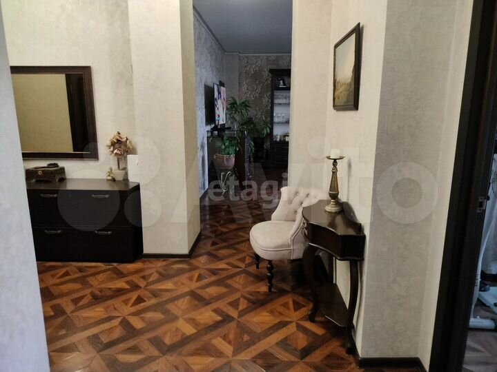 3-к. квартира, 110 м², 6/11 эт.