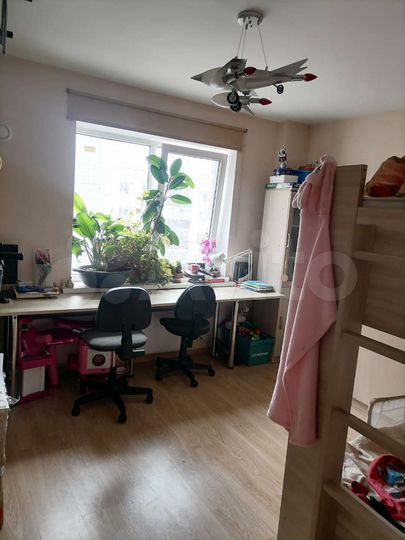 2-к. квартира, 72 м², 9/9 эт.