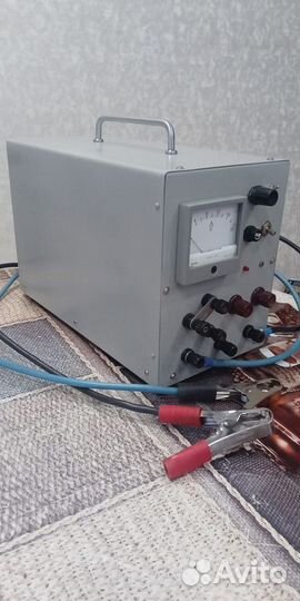 Зарядное устройство