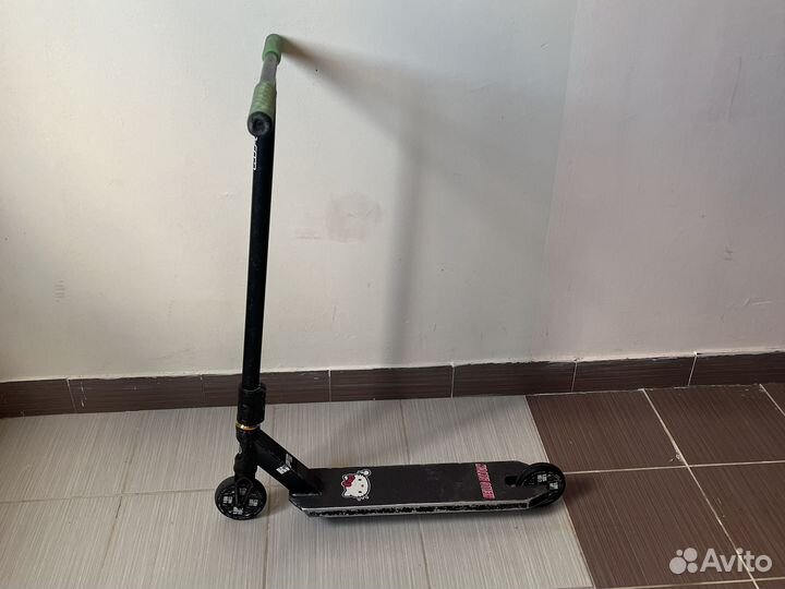 Трюковой самокат