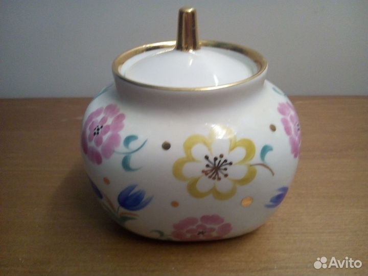 Старинная сахарница фарфоровый лфз СССР