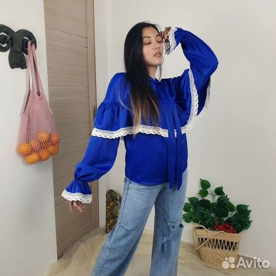 Блузка с кружевом MS