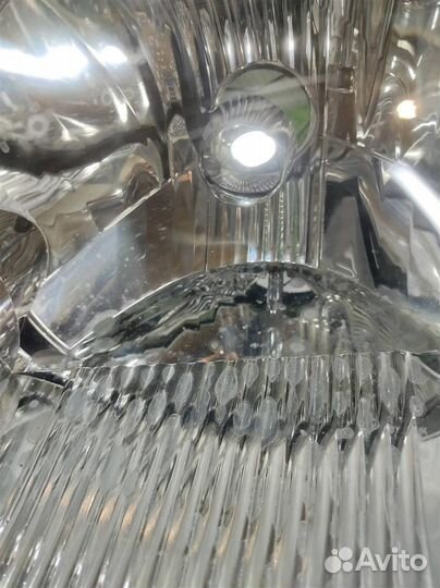 Фара левая Mitsubishi Lancer 9 2007