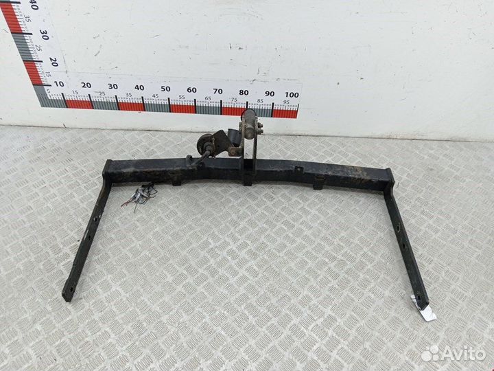 Фаркоп для Volkswagen Sharan 1