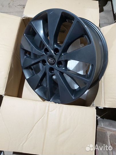 Диски R18 Kia Optima 4 GT оригинал