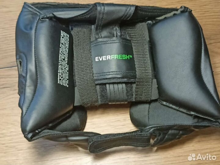 Боксерский шлем everlast