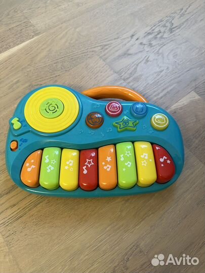 Музыкальное пианино