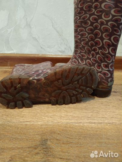 Резиновые сапоги