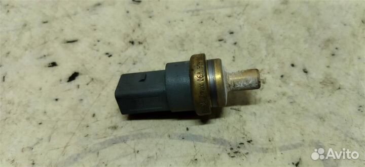 Датчик температуры VW Tiguan 2007-2011