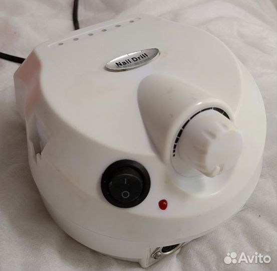 Аппарат для маникюра и педикюра