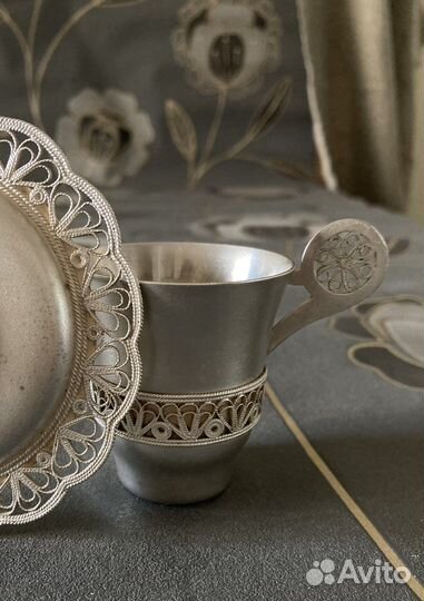 Чашка с блюдцем