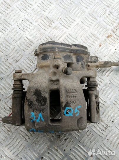 Суппорт задний левый Audi Q5 8RB 2.0 cdnc