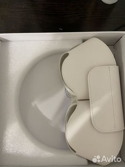 Коробка от наушников Apple AIrpods max