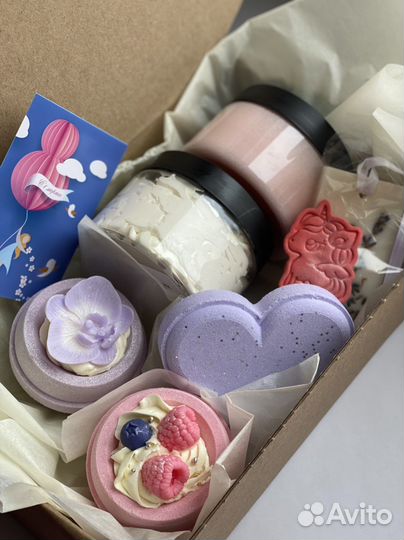 Подарочный набор. Бомбочки для ванны. Скраб