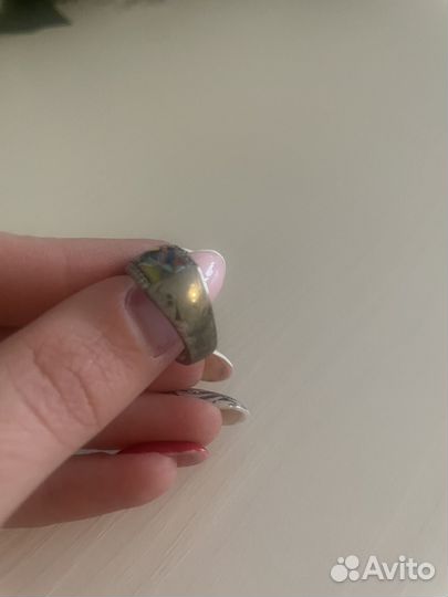 Серебряное кольцо женское с эмалью и фианитами