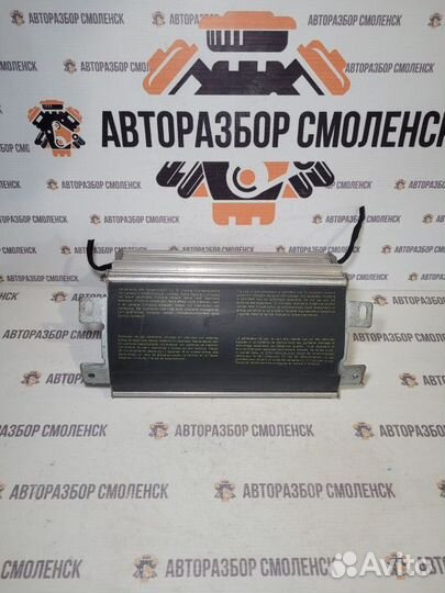 Подушка безопасности пассажирская (в торпедо) Merc