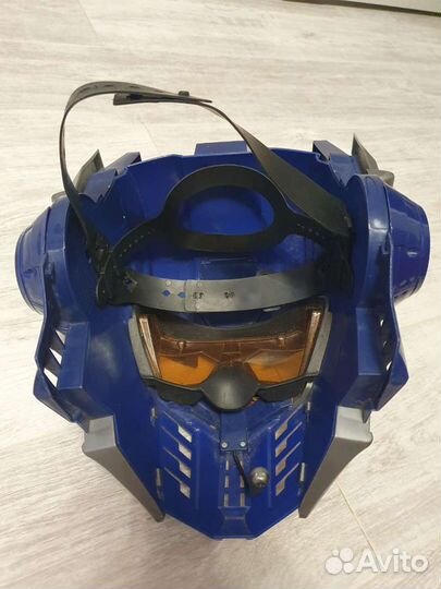 Шлем робота