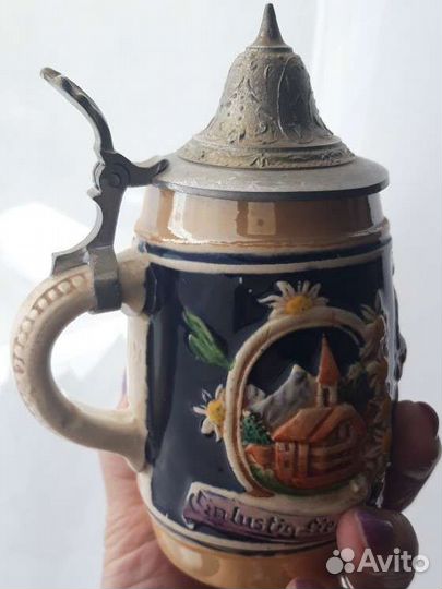 Пивная кружка с крышкой