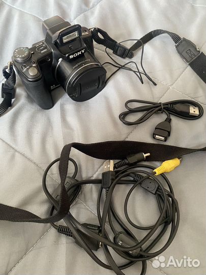 Компактный цифровой фотоаппарат sony