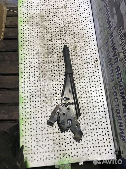 Рычаг стояночного тормоза Volkswagen Transporter