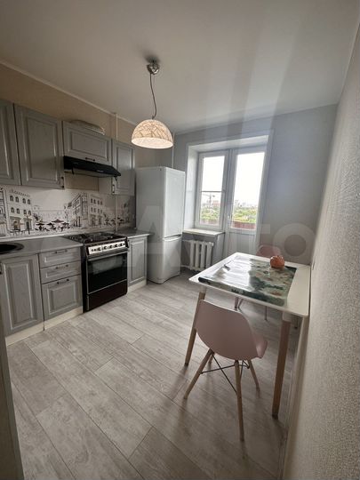 2-к. квартира, 52,1 м², 6/9 эт.