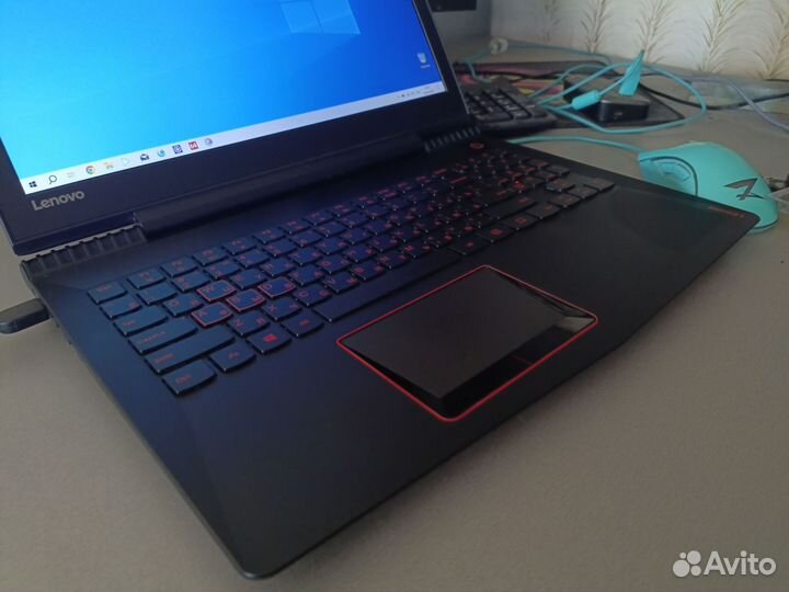 Lenovo: ipsFhd, i5-7300, gtx1050, 12ddr4, ssd+1tb