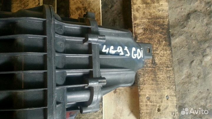 Коллектор впускной на Mitsubisni Lancer 4g93 GDI