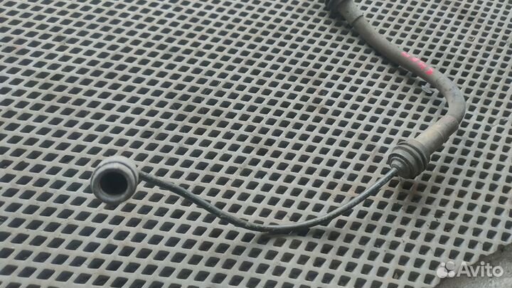 Трубка цилиндра сцепления Ford Mondeo 3