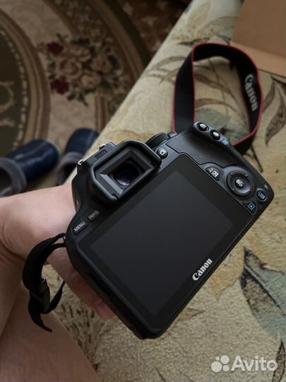 Новый Canon 100d