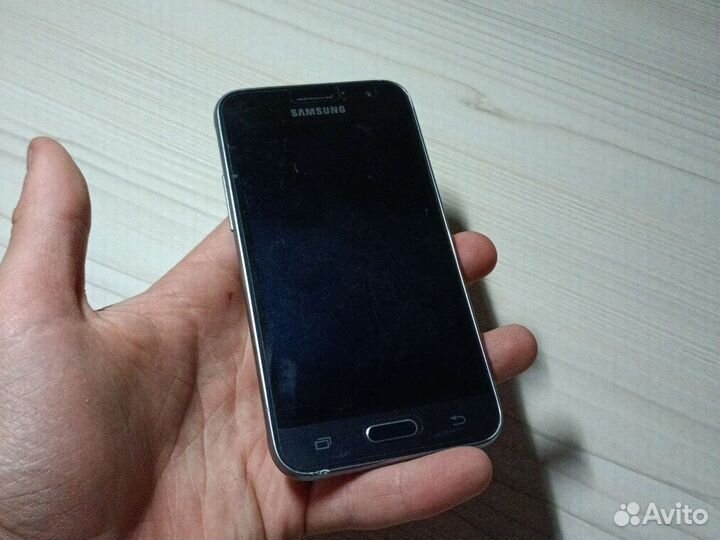 Samsung Galaxy J1 (2016) SM-J120F/DS, 8 ГБ