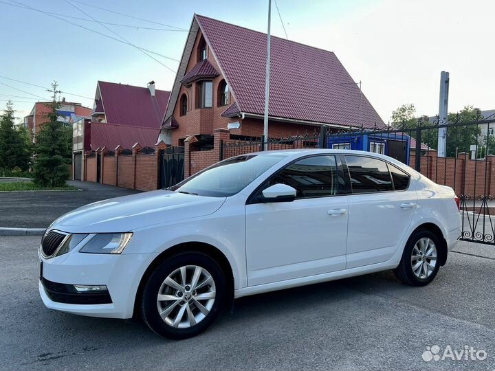 Skoda Octavia 1.6 МТ, 2019, 104 000 км