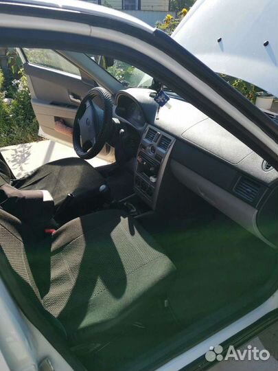 LADA Priora 1.6 МТ, 2011, 100 000 км