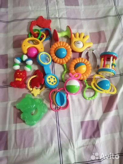 Погремушки и грызунки
