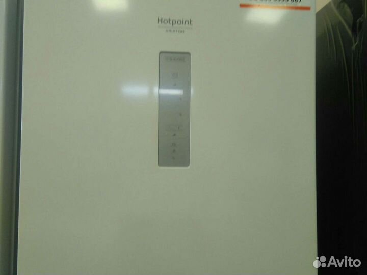 Холодильник Hotpoint Ariston HTR 8202I WO3