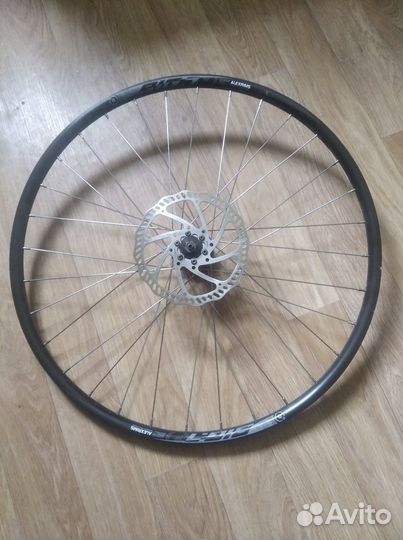 Переднее колесо от merida 27,5 Вилсет