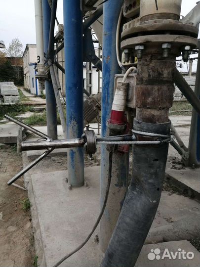 Хомут тросовый для цементовоза